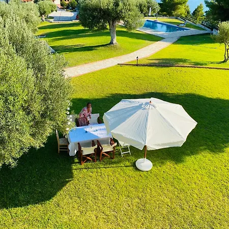 Chalkidiki Casa Elia Дом отдыха *